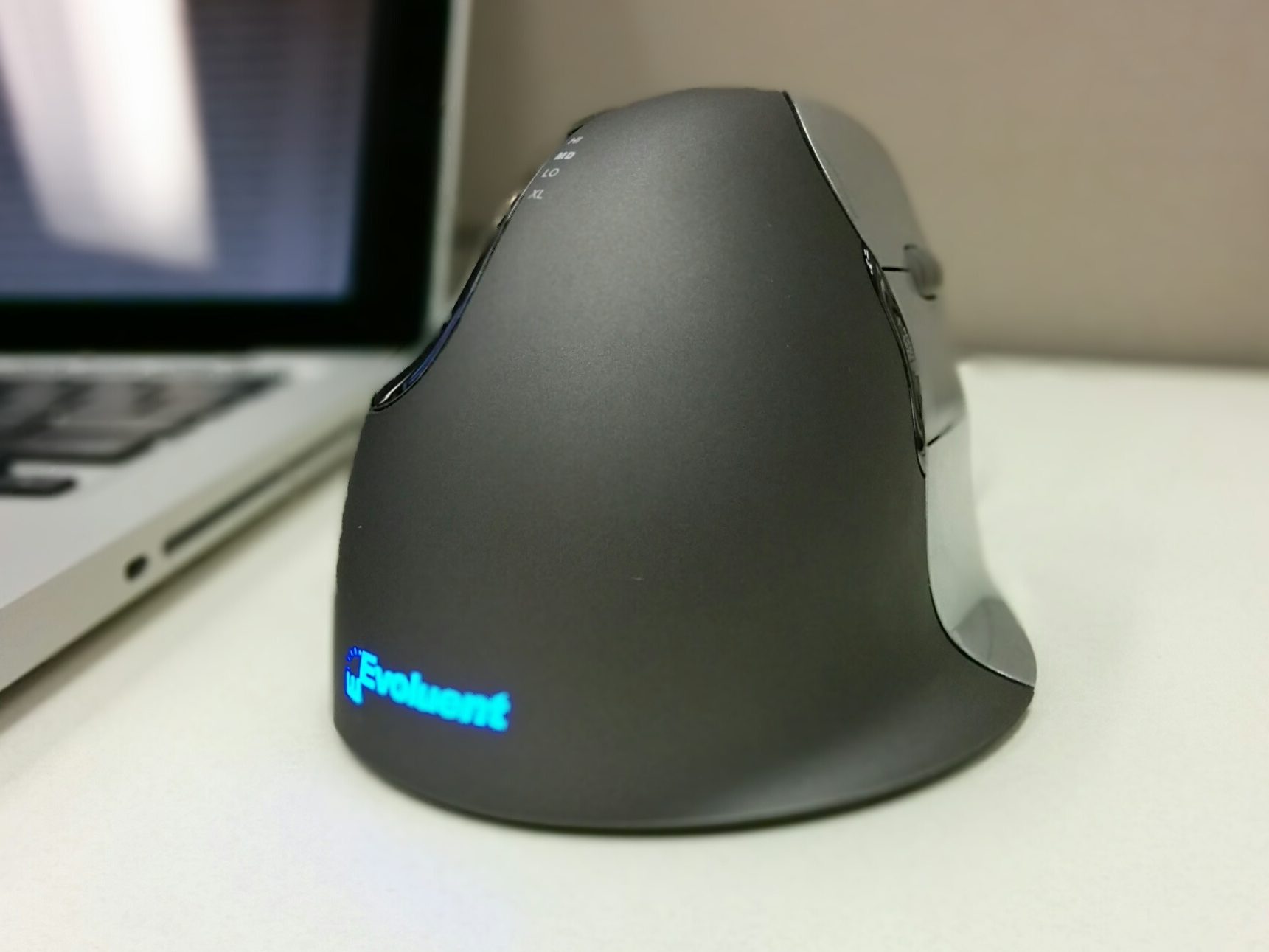 Image of an Evoluent vertical mouse